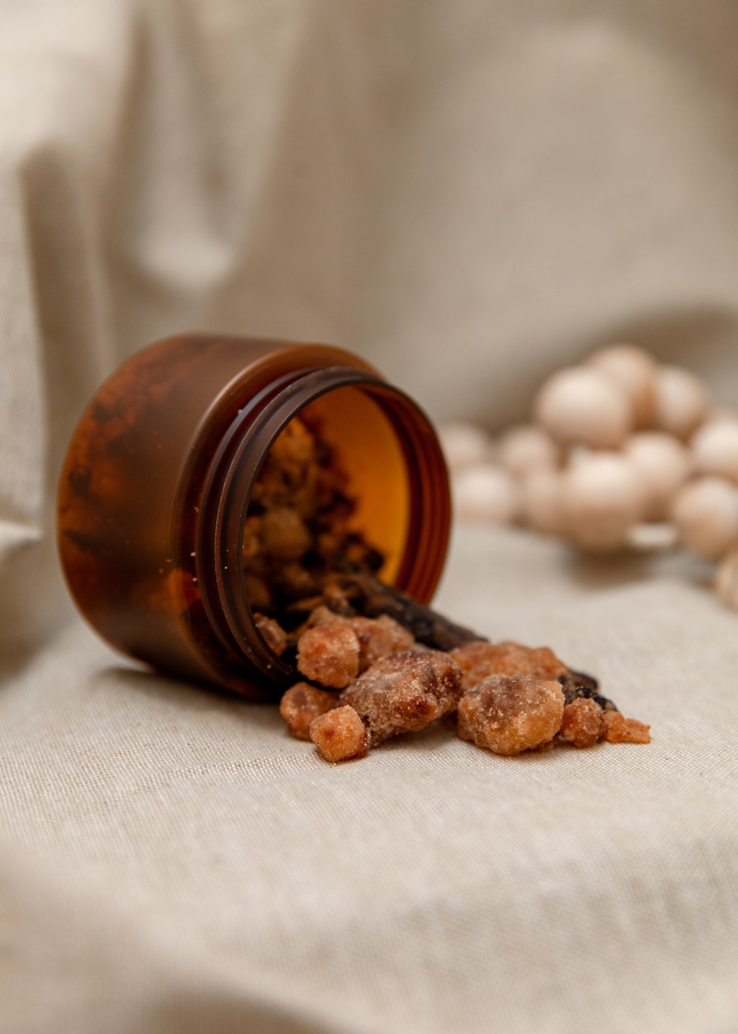 Frankincense with Oud and Sandalwood